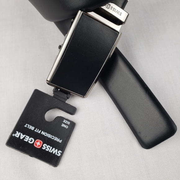 Swiss Gear Precision Fit Belt - Picture 1 of 5